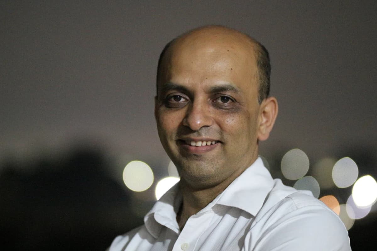 Dr. Rajesh Dhopeshwarkar - Cardiologist (Erandwane)