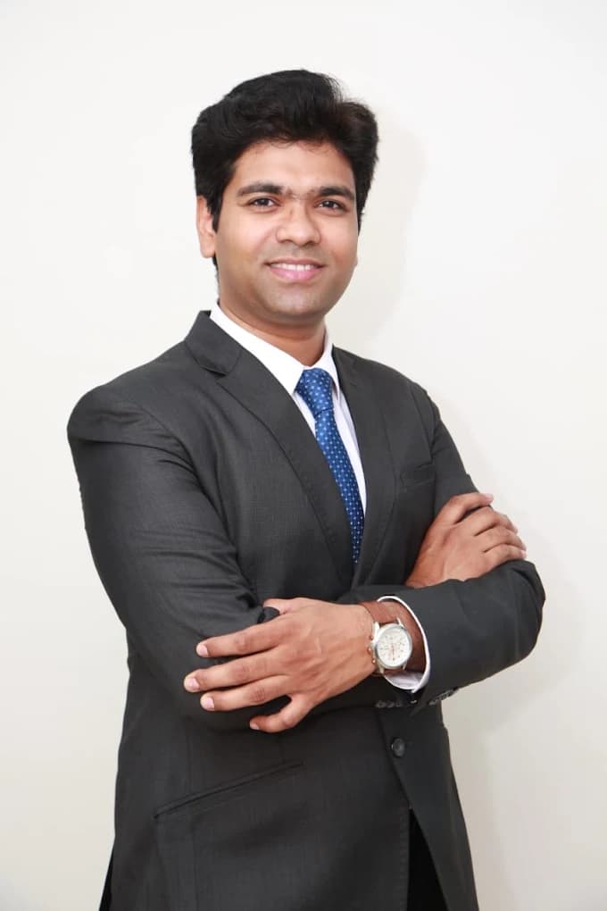 Dr. Girish Bhalerao - Orthopedic (Gleneagles)